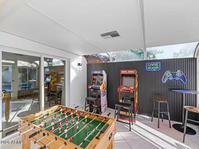 4537 E LE MARCHE Avenue, Phoenix, AZ 85032