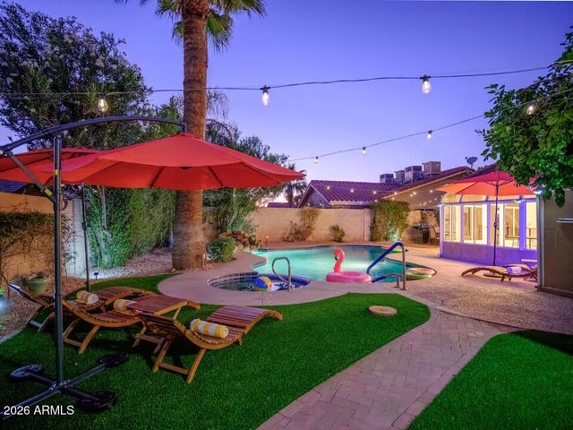 4537 E LE MARCHE Avenue, Phoenix, AZ 85032