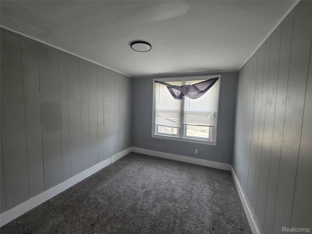 17130 Mackay Street, Detroit, MI 48212