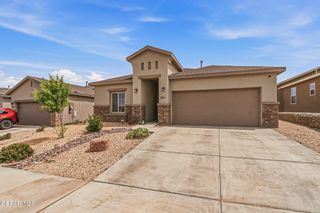 861 W VIA GLORIETA, Sunland Park, NM 88063