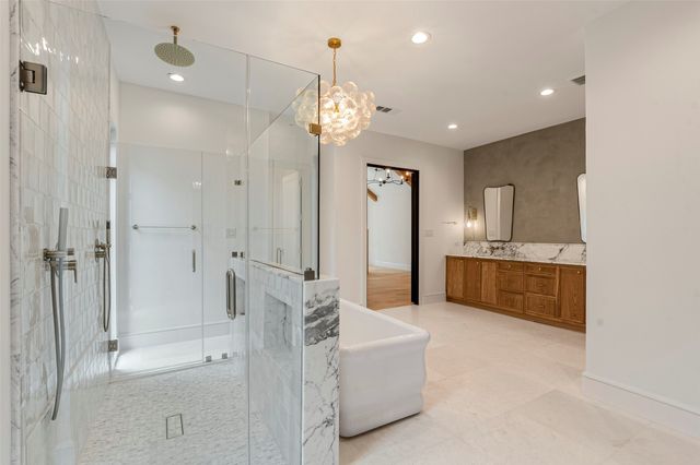 5510 Del Roy Drive, Dallas, TX 75230