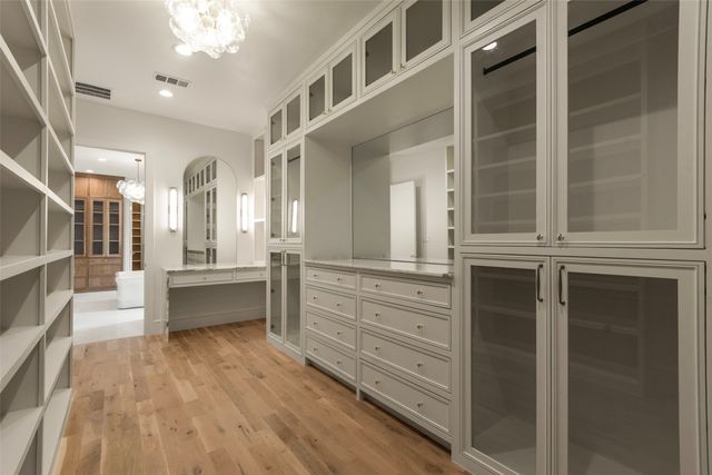 5510 Del Roy Drive, Dallas, TX 75230