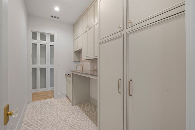 5510 Del Roy Drive, Dallas, TX 75230