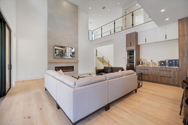 2045 GOLDENROD STREET, Sarasota, FL 34239