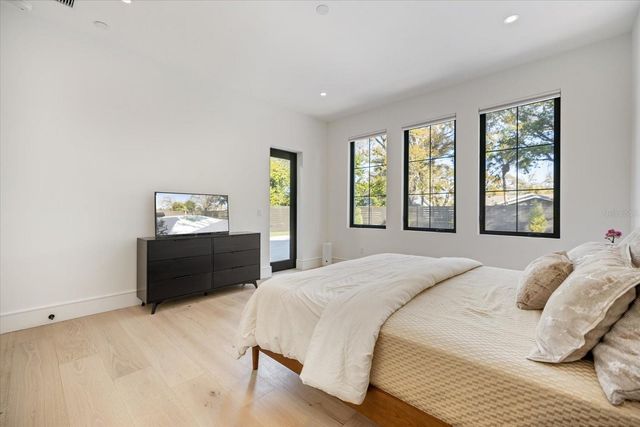 2045 GOLDENROD STREET, Sarasota, FL 34239