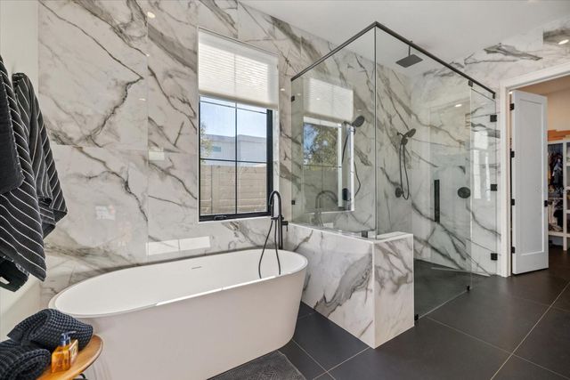 2045 GOLDENROD STREET, Sarasota, FL 34239