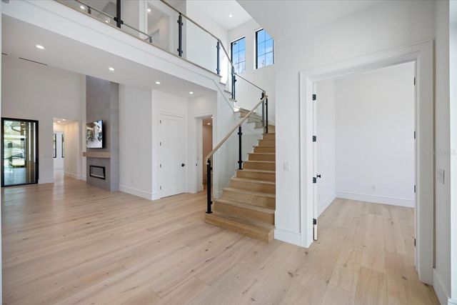 2045 GOLDENROD STREET, Sarasota, FL 34239