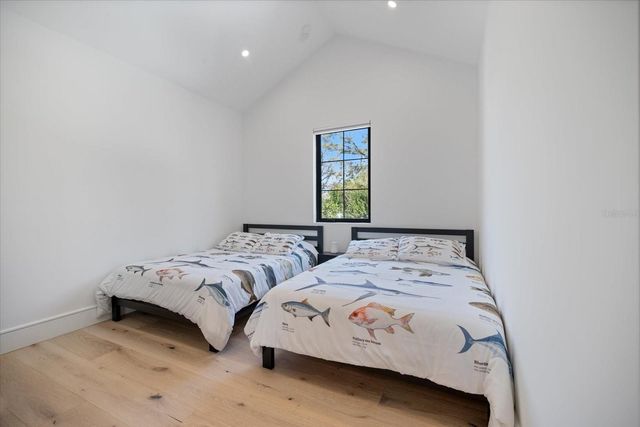 2045 GOLDENROD STREET, Sarasota, FL 34239