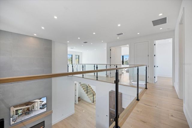 2045 GOLDENROD STREET, Sarasota, FL 34239