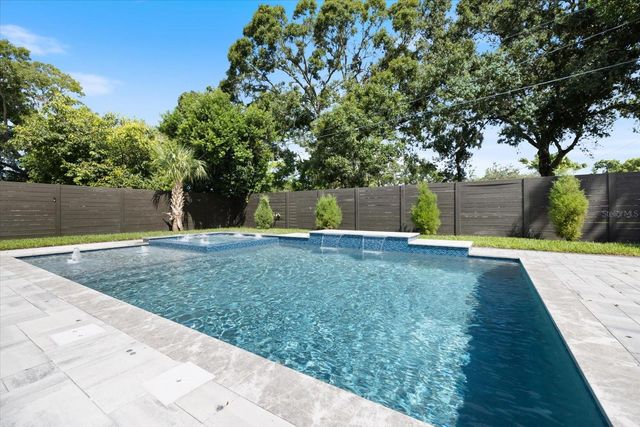 2045 GOLDENROD STREET, Sarasota, FL 34239