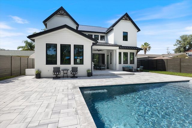 2045 GOLDENROD STREET, Sarasota, FL 34239