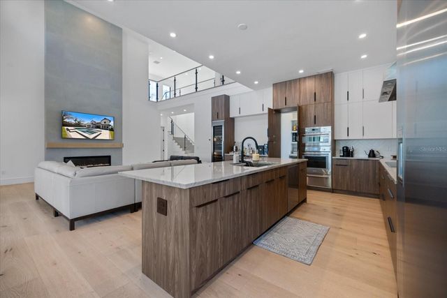 2045 GOLDENROD STREET, Sarasota, FL 34239