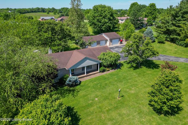 25 Valleyview Dr, Fisherville, KY 40023