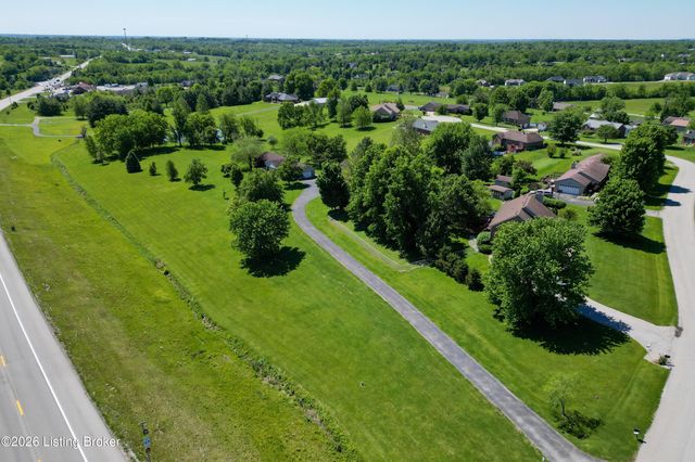 25 Valleyview Dr, Fisherville, KY 40023