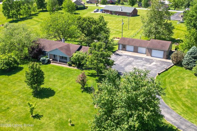 25 Valleyview Dr, Fisherville, KY 40023