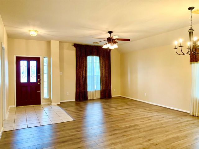 3815 Beacons View Lane, Friendswood, TX 77546