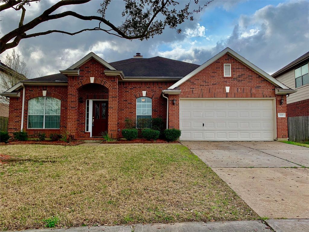 3815 Beacons View Lane, Friendswood, TX 77546
