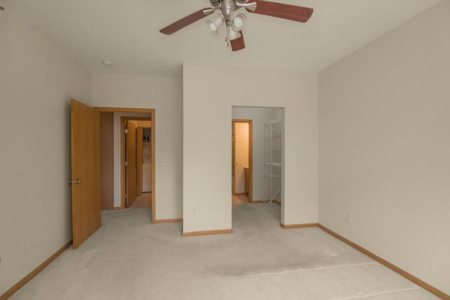 1341 Lake Drive W B113, Chanhassen, MN 55317