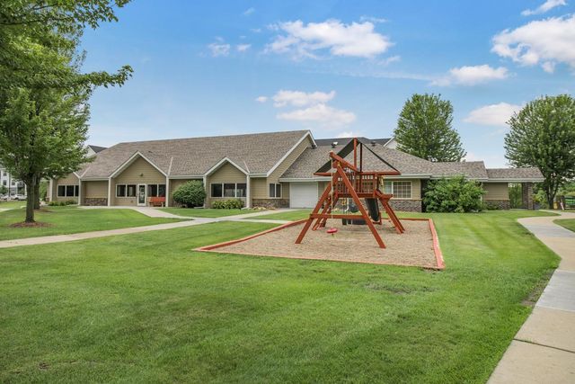 1341 Lake Drive W B113, Chanhassen, MN 55317