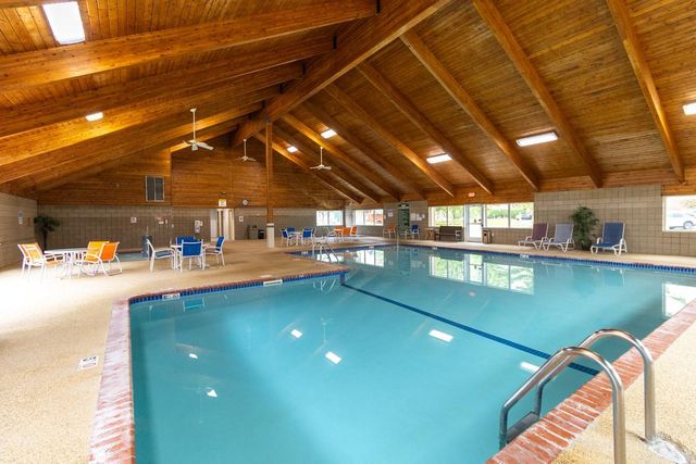 1341 Lake Drive W B113, Chanhassen, MN 55317