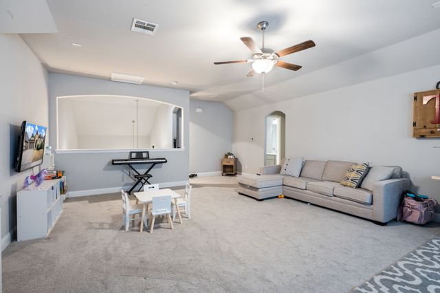 329 Strait Lane, Waxahachie, TX 75165