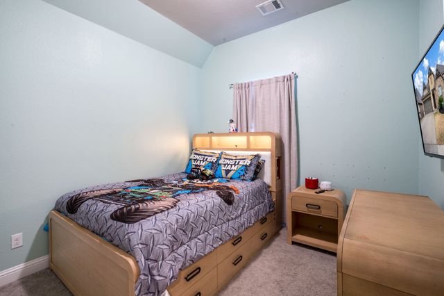 329 Strait Lane, Waxahachie, TX 75165