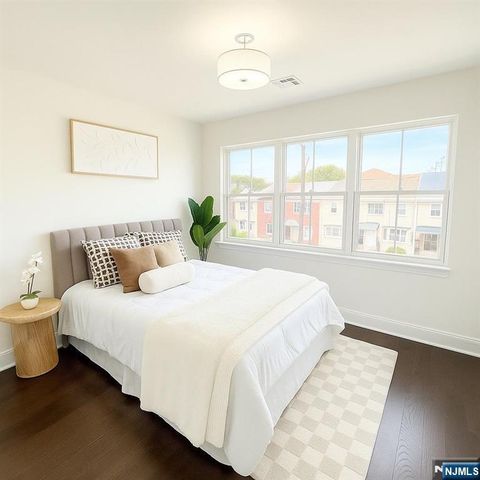 190 Canterbury Avenue, North Arlington, NJ 07031