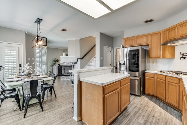 2821 Cheshire Way, Grand Prairie, TX 75052