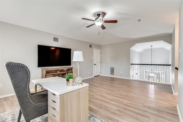 2821 Cheshire Way, Grand Prairie, TX 75052