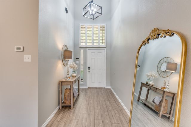 2821 Cheshire Way, Grand Prairie, TX 75052