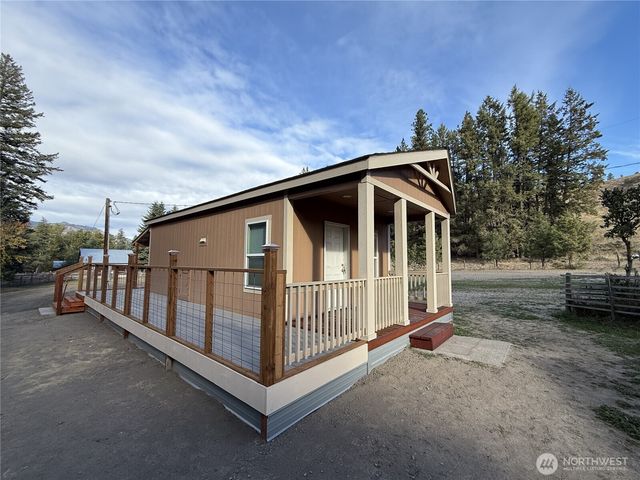 160 St Peter's Creek Road, Malo, WA 99150