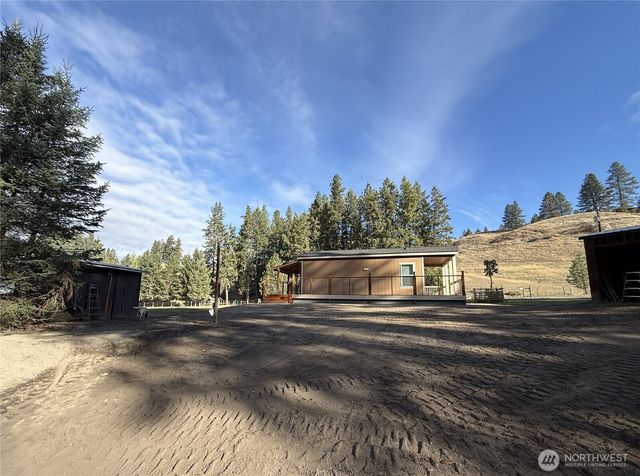 160 St Peter's Creek Road, Malo, WA 99150