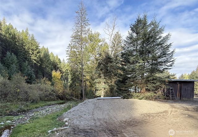 160 St Peter's Creek Road, Malo, WA 99150