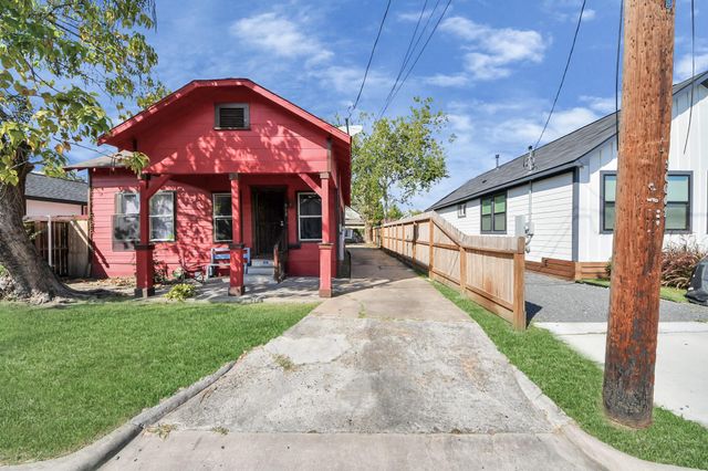 919 E 32nd Street, Houston, TX 77022