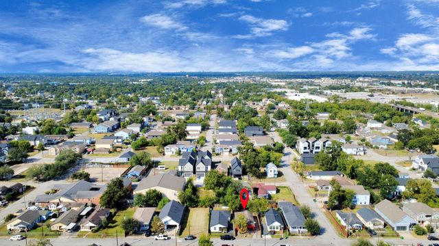 919 E 32nd Street, Houston, TX 77022