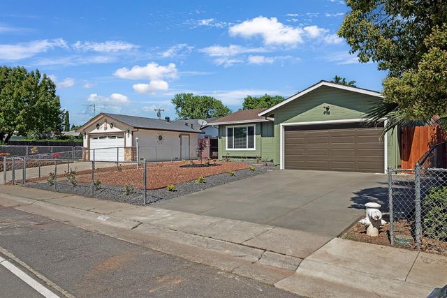 3261 Laurelhurst Dr, Rancho Cordova, CA 95670