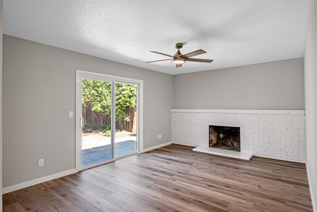 3261 Laurelhurst Dr, Rancho Cordova, CA 95670