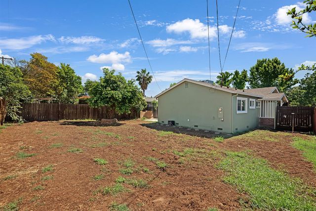 3261 Laurelhurst Dr, Rancho Cordova, CA 95670