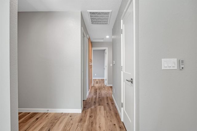 3261 Laurelhurst Dr, Rancho Cordova, CA 95670