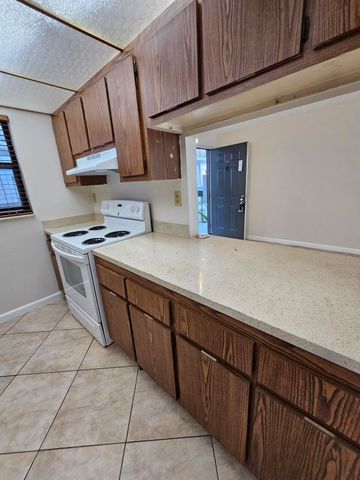 1820 N Congress Avenue 210, West Palm Beach, FL 33401