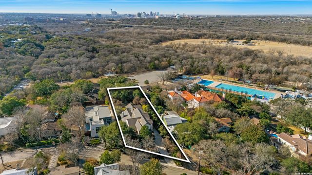 612 Ogden, San Antonio, TX 78209