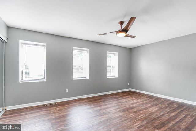 128 KINGS MILL DR, Fredericksburg, VA 22401