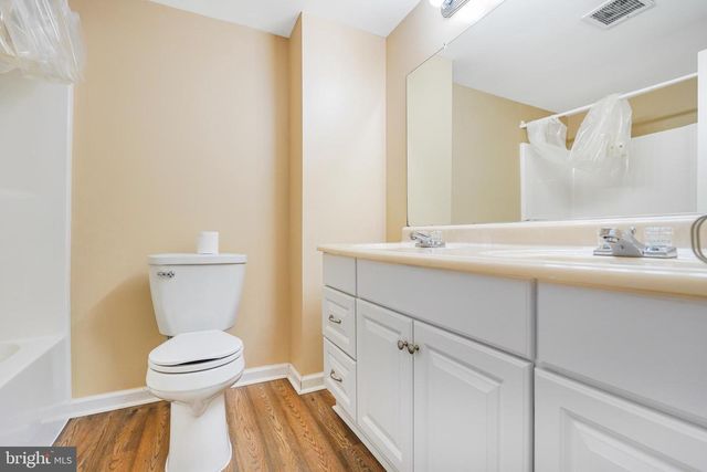 128 KINGS MILL DR, Fredericksburg, VA 22401