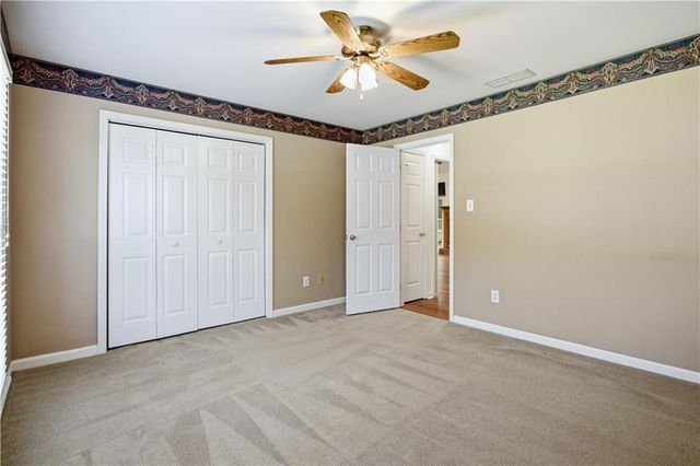 2211 Flowering Drive, Grayson, GA 30017