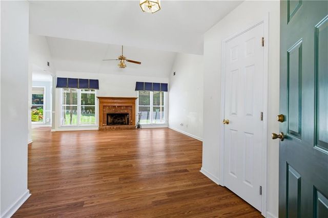 2211 Flowering Drive, Grayson, GA 30017