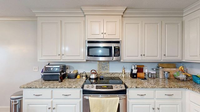 102 Danny Lane, Dothan, AL 36305