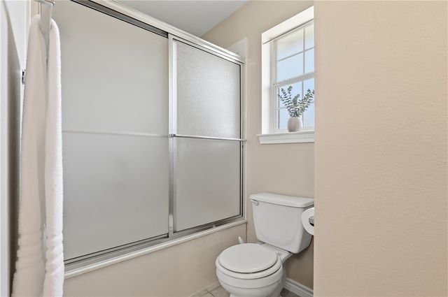 1012 Gardenia Street, College Station, TX 77845