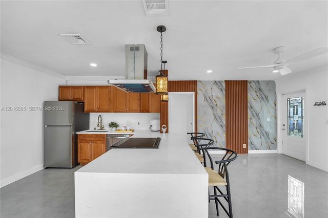 2718 Sherman St, Hollywood, FL 33020
