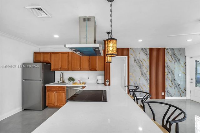 2718 Sherman St, Hollywood, FL 33020