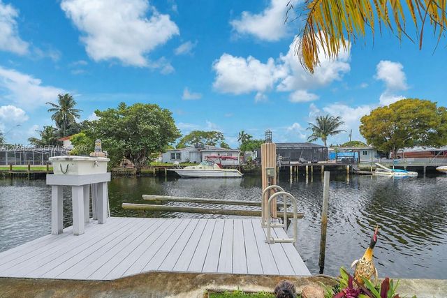2718 Sherman St, Hollywood, FL 33020